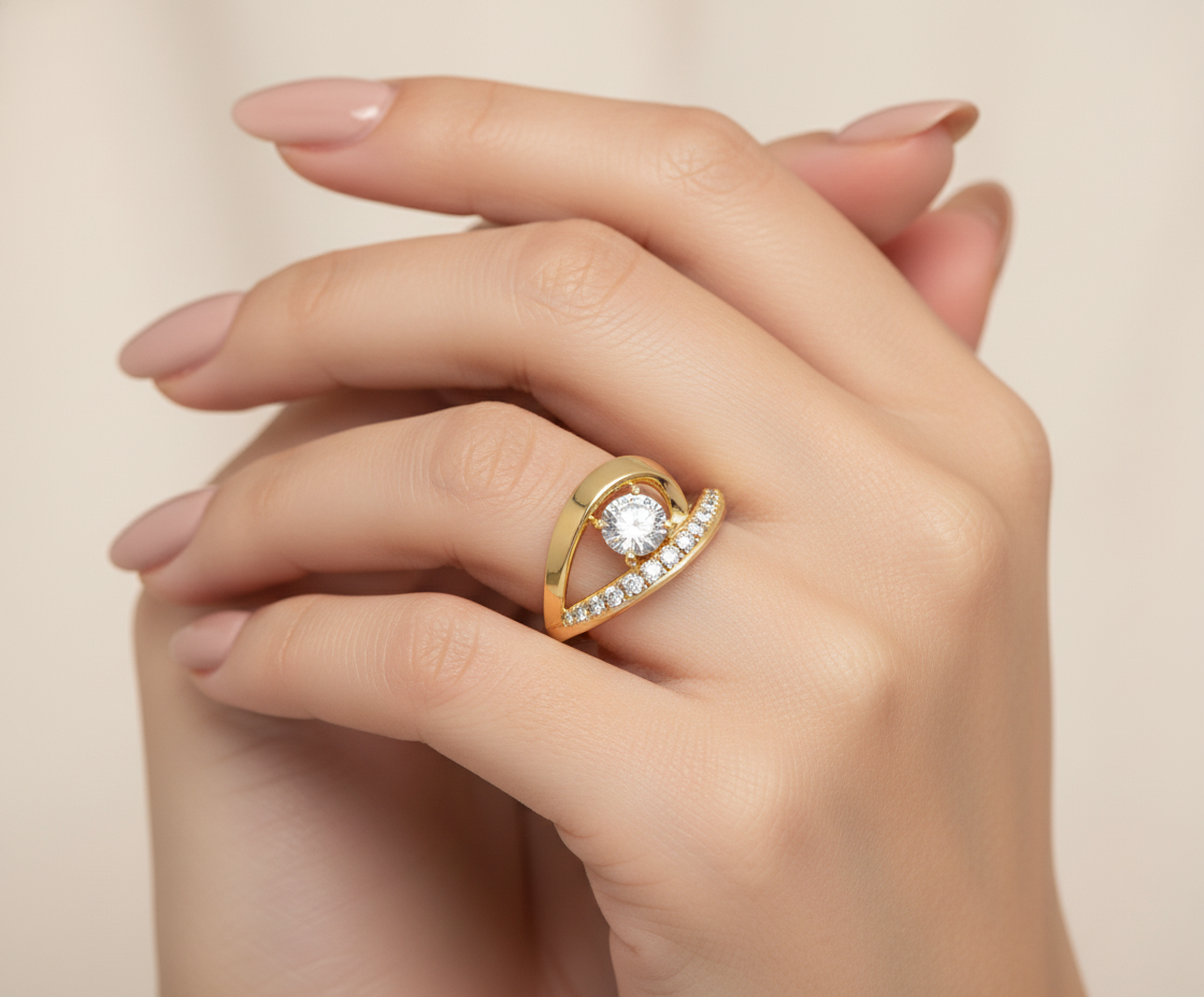 Bague Aphrodyte " discrète "